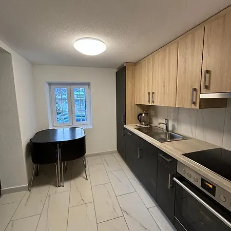 Apartment 아파트 쿠블리스