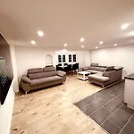 Apartment Apartment